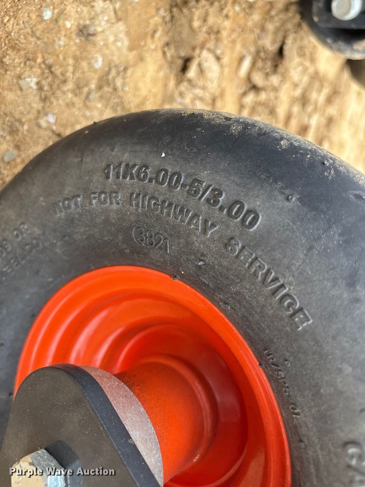 image for item EM0099 2023 Kubota WHF15NC-48-2 lawn mower