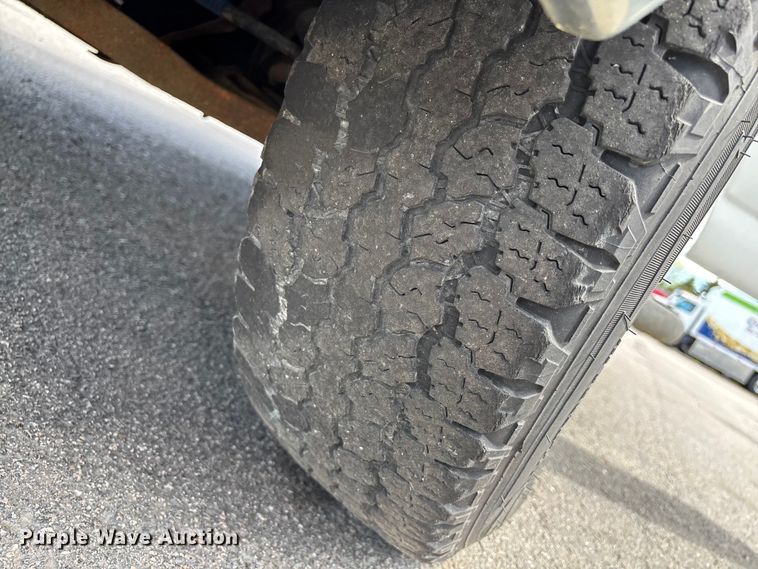 image for item EM0112 2014 GMC Savana van