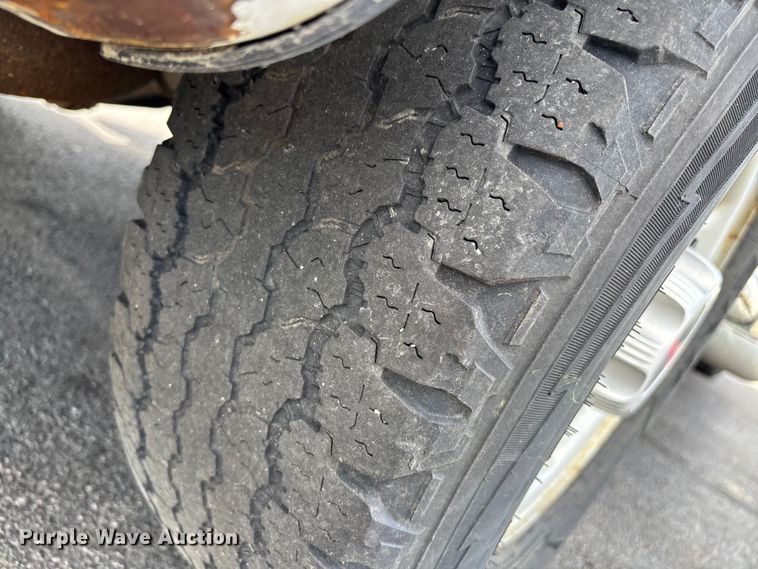 image for item EM0112 2014 GMC Savana van