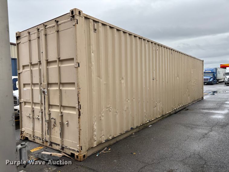 image for item EM0119 CMA CGM shipping container