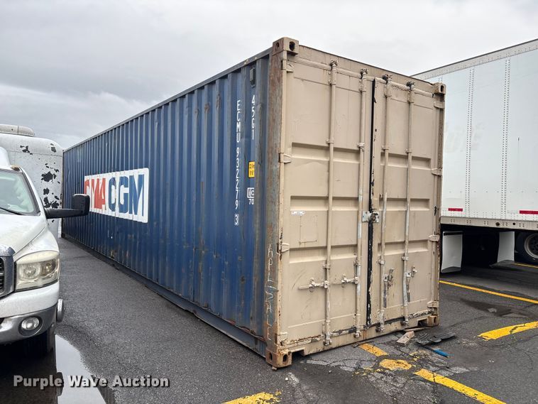 image for item EM0119 CMA CGM shipping container