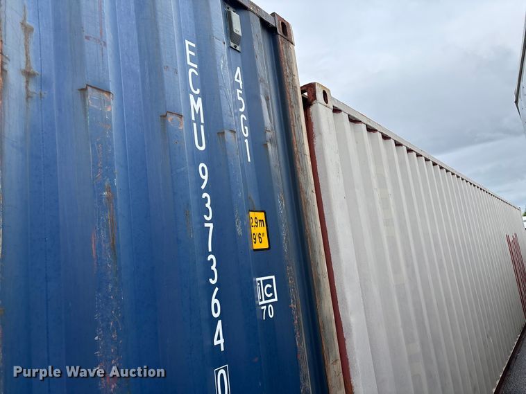 image for item EM0120 CMA CGM shipping container