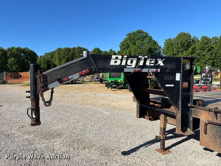image for item EO4254 2005 Big Tex 20GN equipment trailer