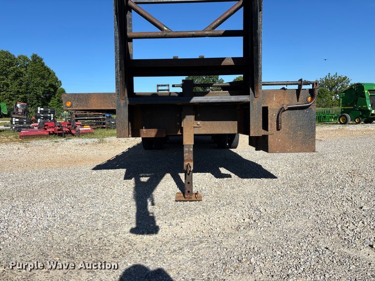 image for item EO4254 2005 Big Tex 20GN equipment trailer