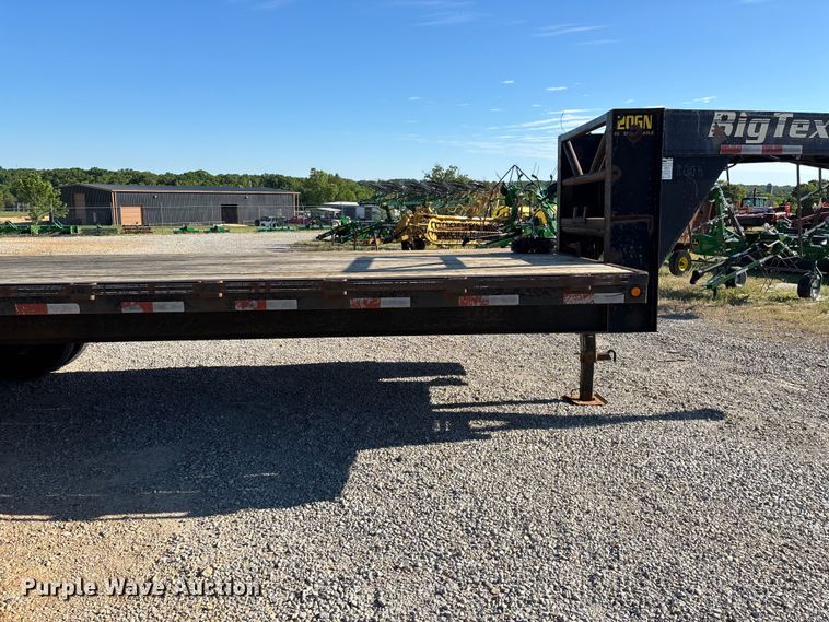 image for item EO4254 2005 Big Tex 20GN equipment trailer