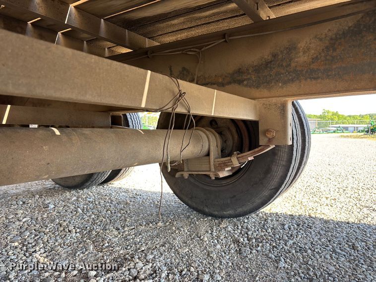 image for item EO4254 2005 Big Tex 20GN equipment trailer