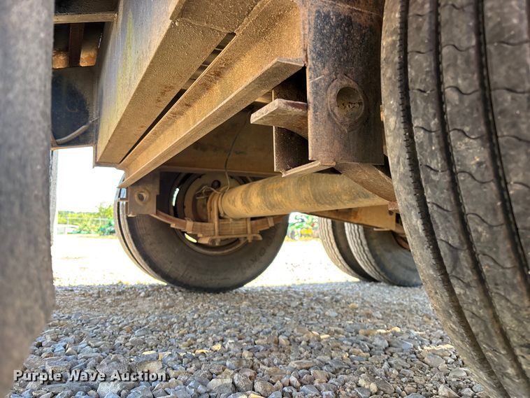 image for item EO4254 2005 Big Tex 20GN equipment trailer