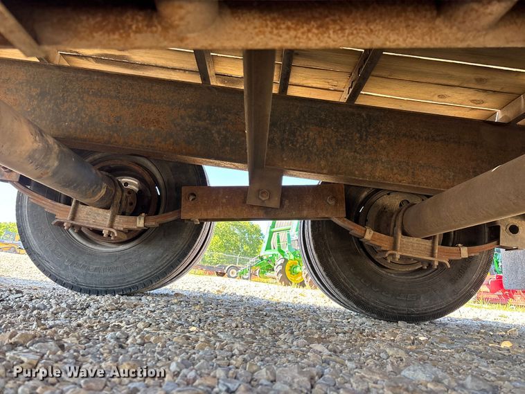image for item EO4254 2005 Big Tex 20GN equipment trailer