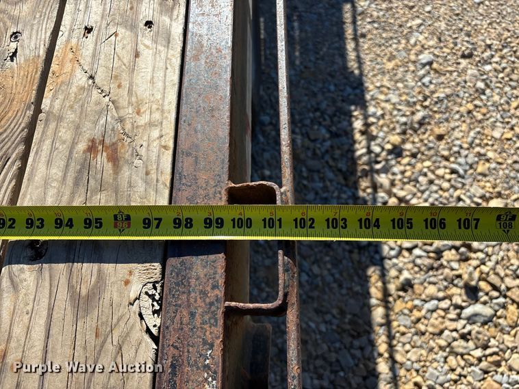 image for item EO4254 2005 Big Tex 20GN equipment trailer
