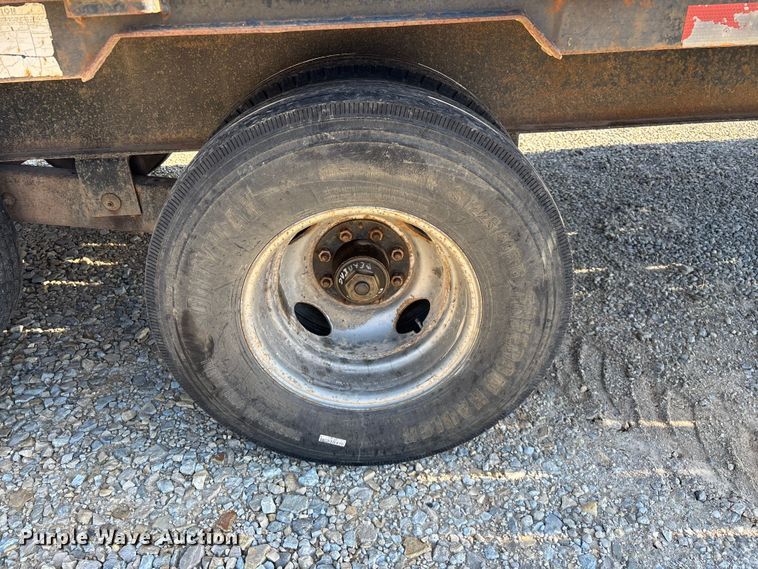 image for item EO4254 2005 Big Tex 20GN equipment trailer