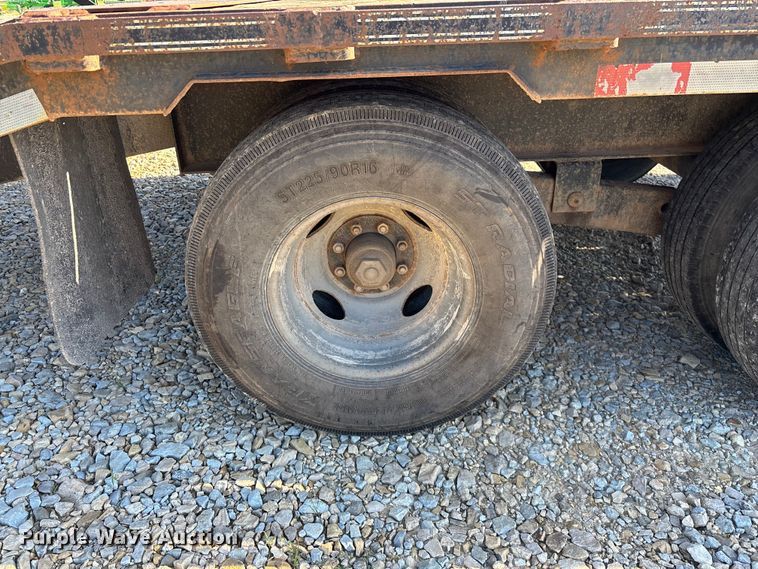 image for item EO4254 2005 Big Tex 20GN equipment trailer