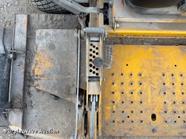 image for item EO4256 2022 Hustler Hyperdrive ZTR lawn mower