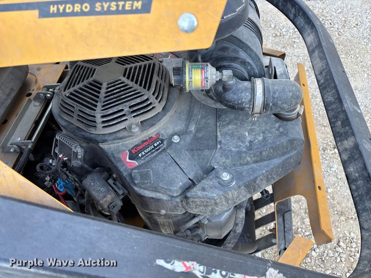 image for item EO4257 2021 Hustler Hyperdrive ZTR lawn mower