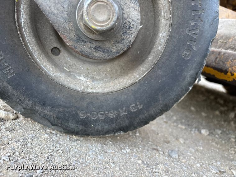 image for item EO4257 2021 Hustler Hyperdrive ZTR lawn mower