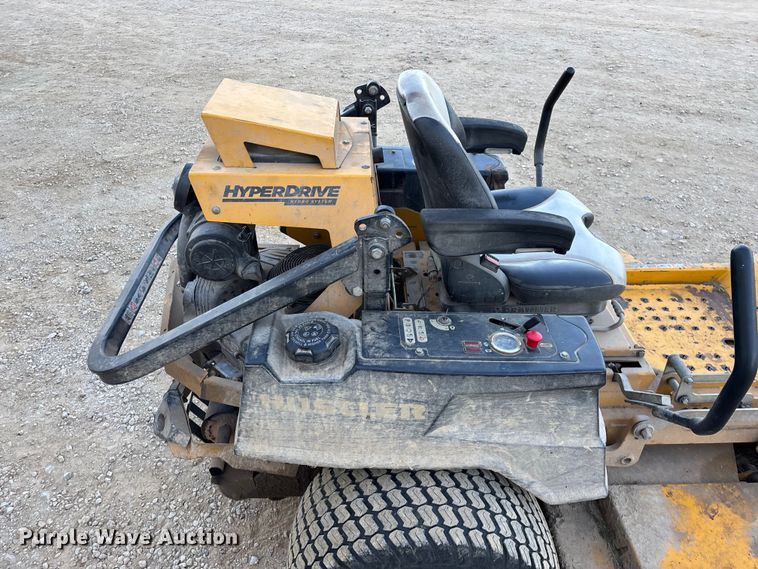 image for item EO4258 2018 Hustler Super Z Hyperdrive ZTR lawn mower