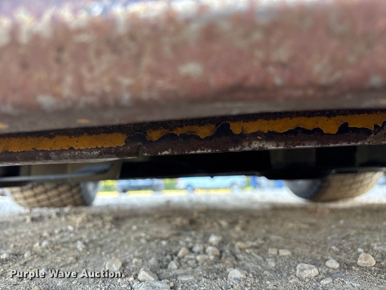 image for item EO4258 2018 Hustler Super Z Hyperdrive ZTR lawn mower
