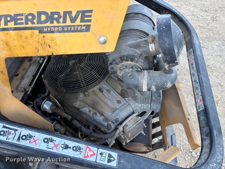 image for item EO4258 2018 Hustler Super Z Hyperdrive ZTR lawn mower