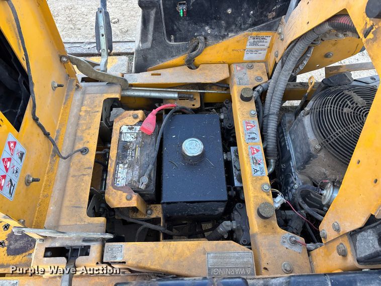 image for item EO4258 2018 Hustler Super Z Hyperdrive ZTR lawn mower