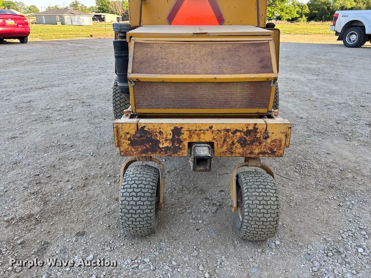image for item EO4259 2007 Hustler 4600 ZTR lawn mower