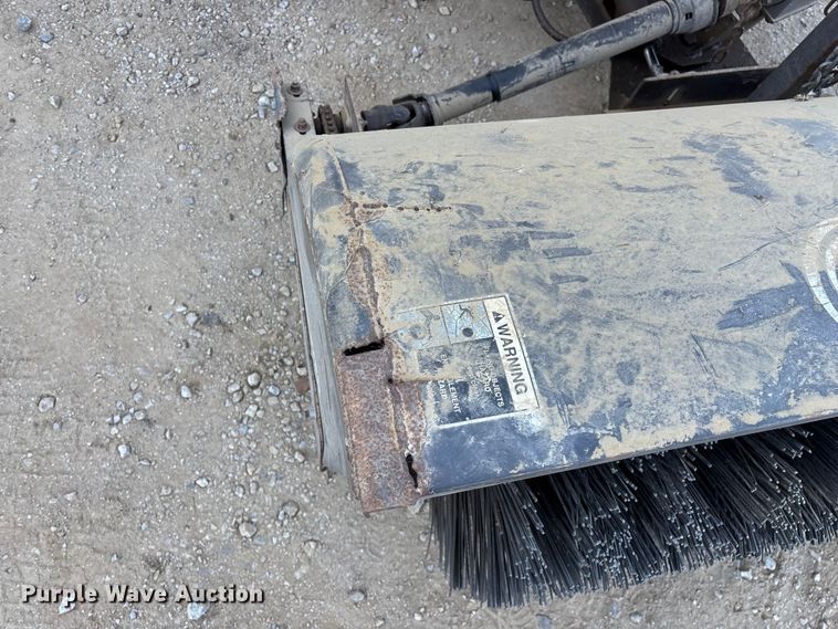 image for item EO4259 2007 Hustler 4600 ZTR lawn mower