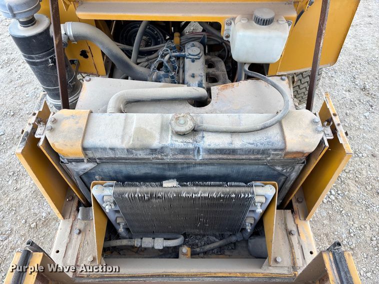 image for item EO4259 2007 Hustler 4600 ZTR lawn mower