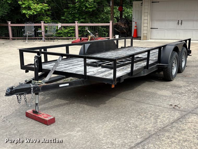 image for item EO4287 2004 utility trailer