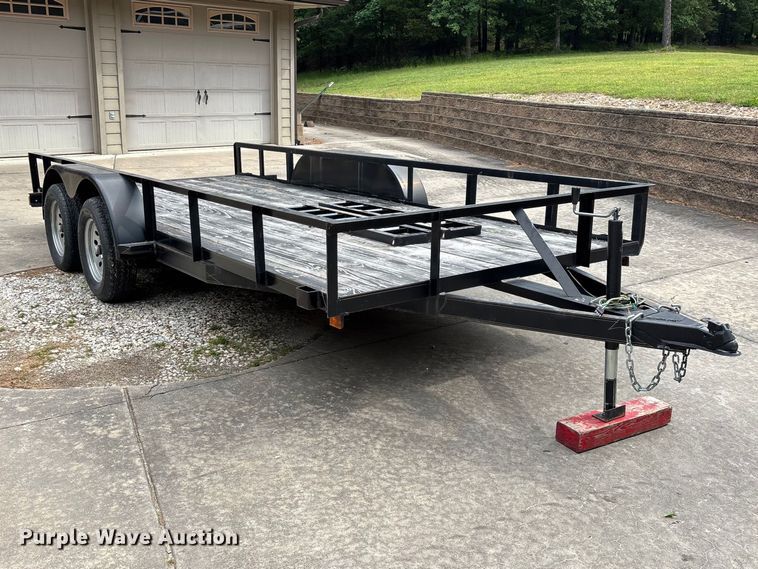 image for item EO4287 2004 utility trailer
