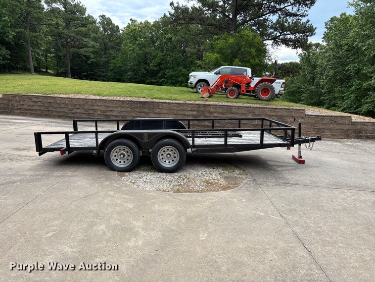 image for item EO4287 2004 utility trailer