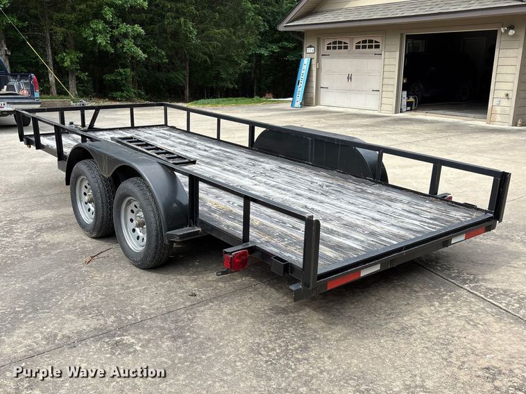 image for item EO4287 2004 utility trailer
