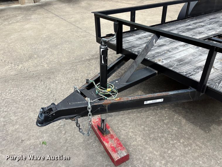 image for item EO4287 2004 utility trailer