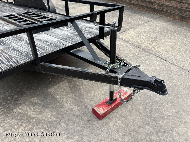 image for item EO4287 2004 utility trailer
