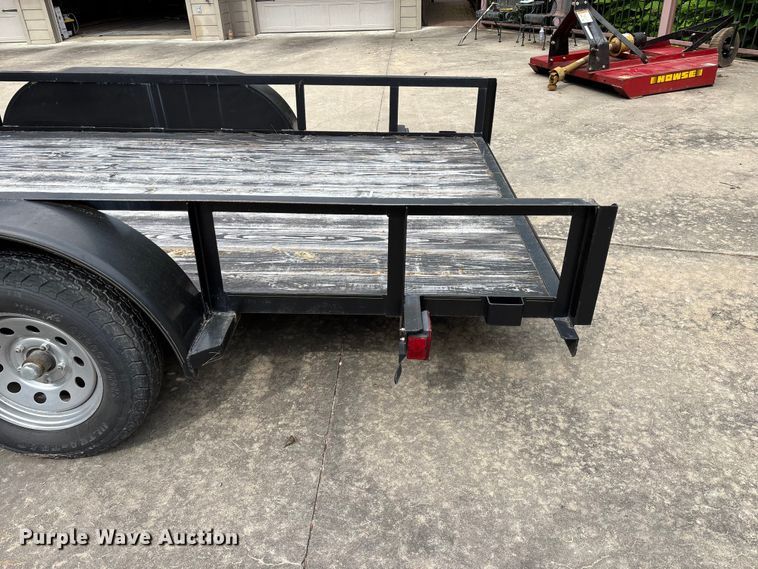 image for item EO4287 2004 utility trailer