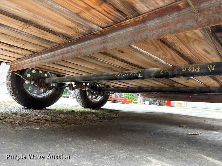 image for item EO4287 2004 utility trailer