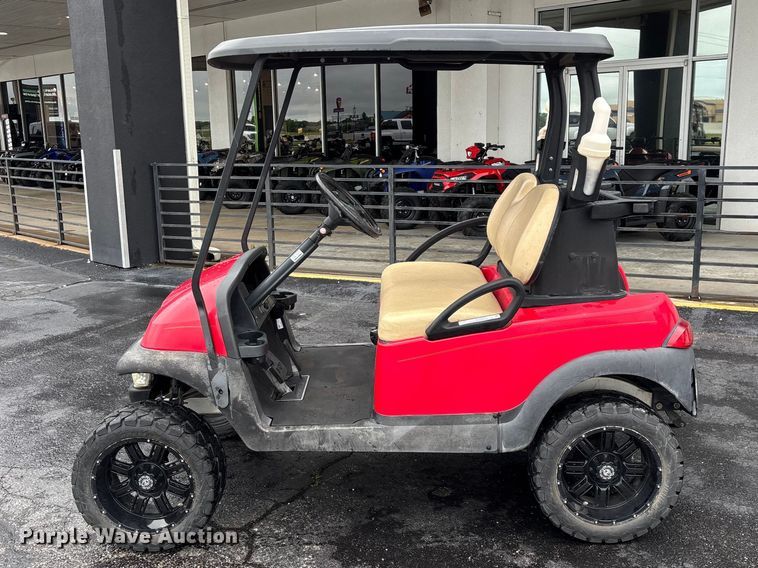 image for item EO4303 2005 Club Car golf cart