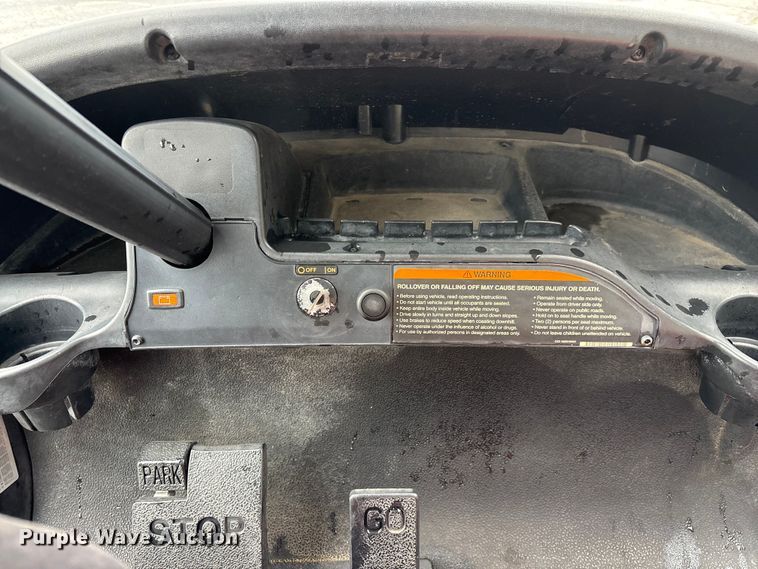 image for item EO4303 2005 Club Car golf cart
