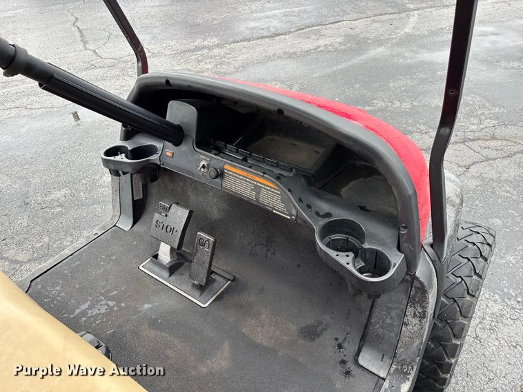 image for item EO4303 2005 Club Car golf cart