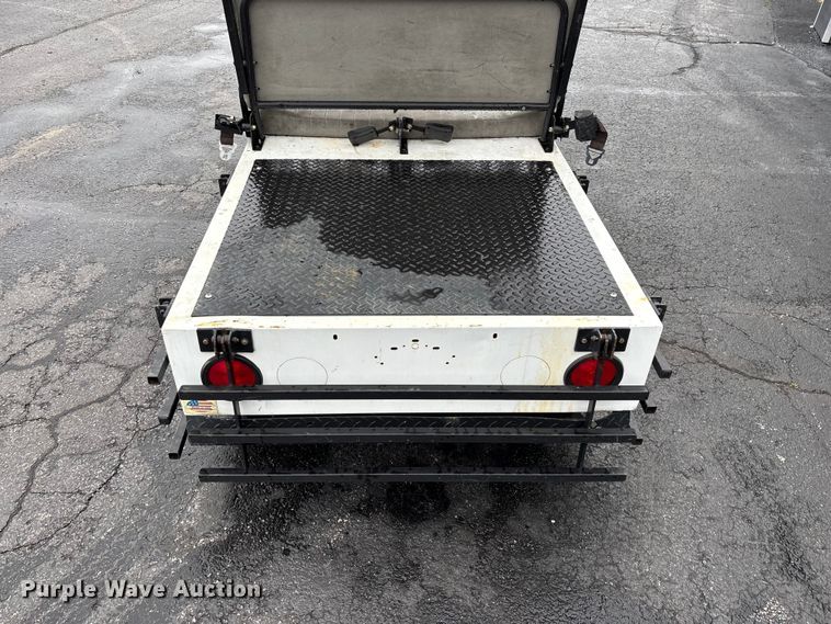 image for item EO4305 Columbia golf cart
