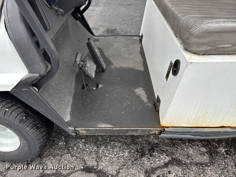 image for item EO4305 Columbia golf cart