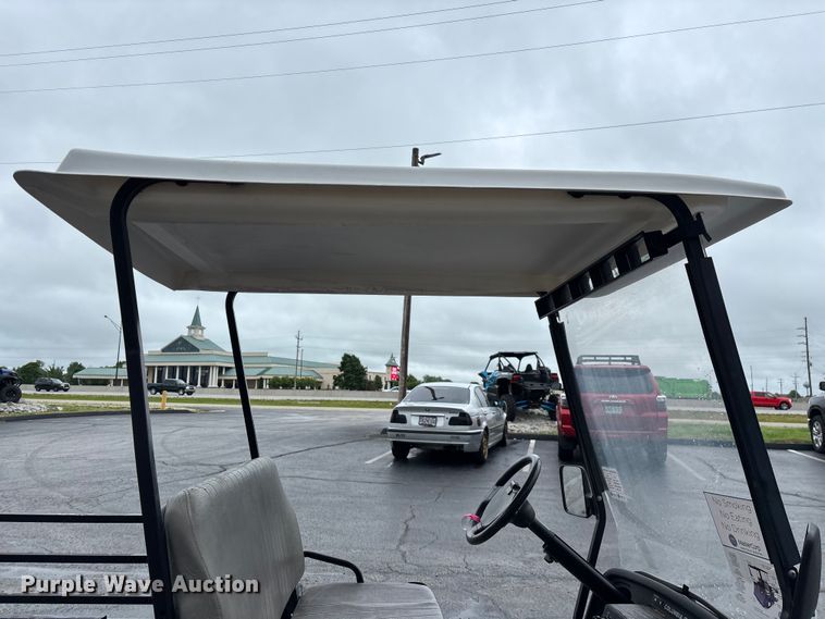 image for item EO4305 Columbia golf cart
