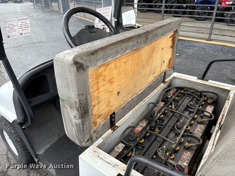 image for item EO4305 Columbia golf cart
