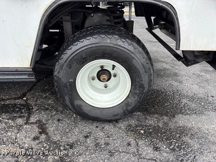 image for item EO4305 Columbia golf cart