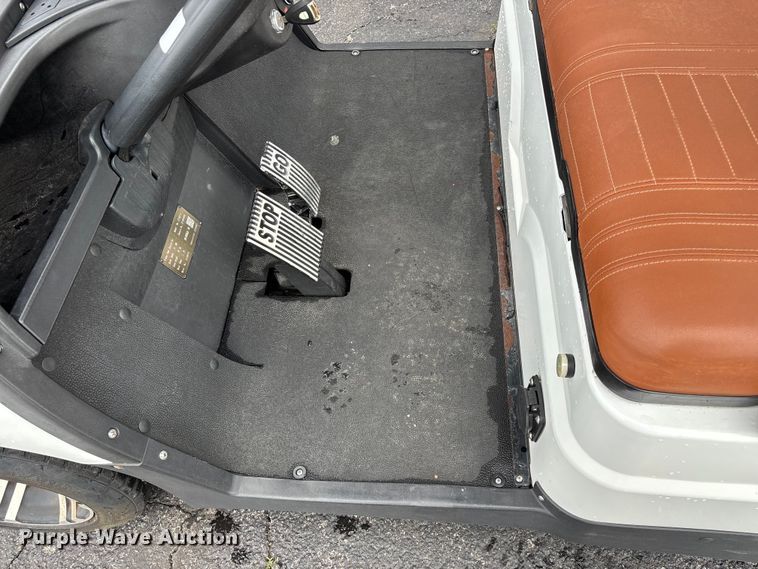image for item EO4309 Icon LT-A617.2 golf cart