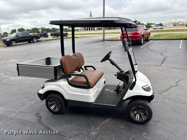 image for item EO4311 Icon Cruise Car LT-A617.2 golf cart