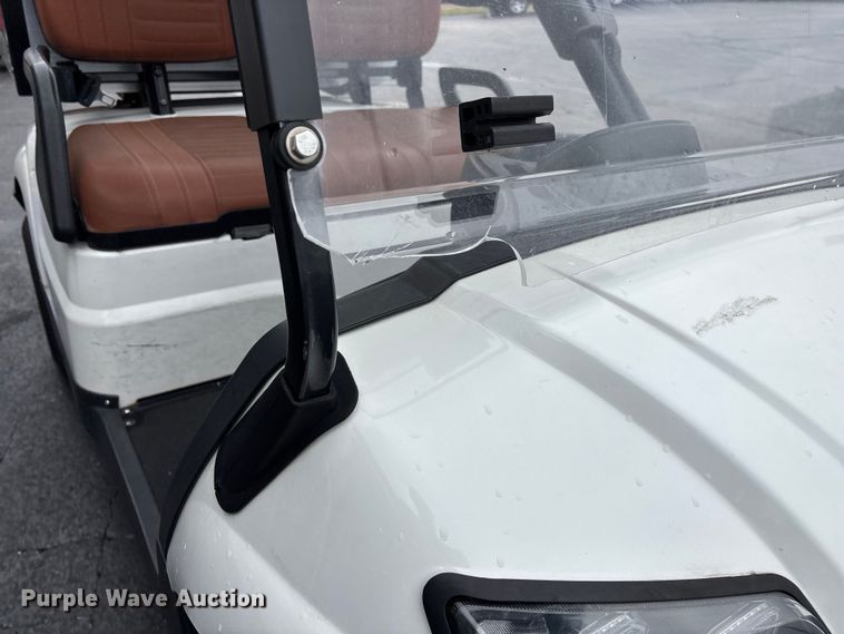 image for item EO4311 Icon Cruise Car LT-A617.2 golf cart