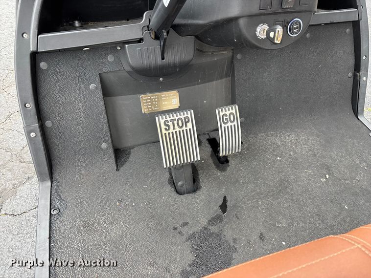 image for item EO4311 Icon Cruise Car LT-A617.2 golf cart