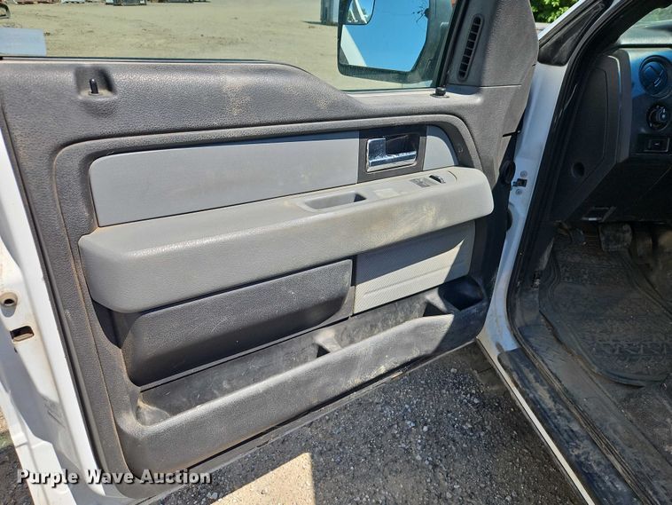 image for item EO7312 2013 Ford F150 pickup truck