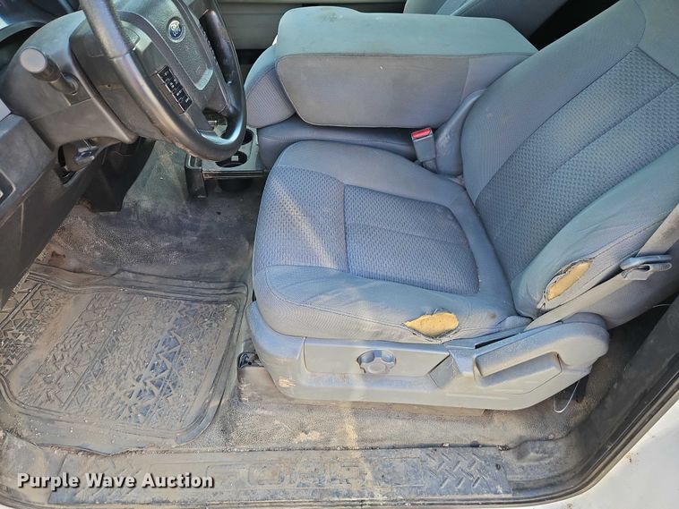 image for item EO7312 2013 Ford F150 pickup truck