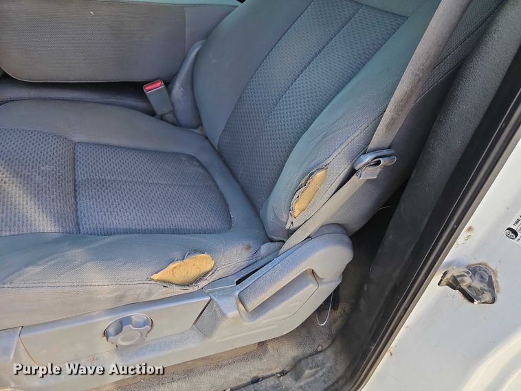 image for item EO7312 2013 Ford F150 pickup truck