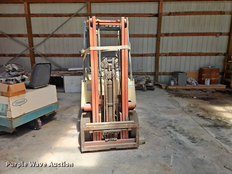 image for item EO7335 Nissan CYM02L255 forklift