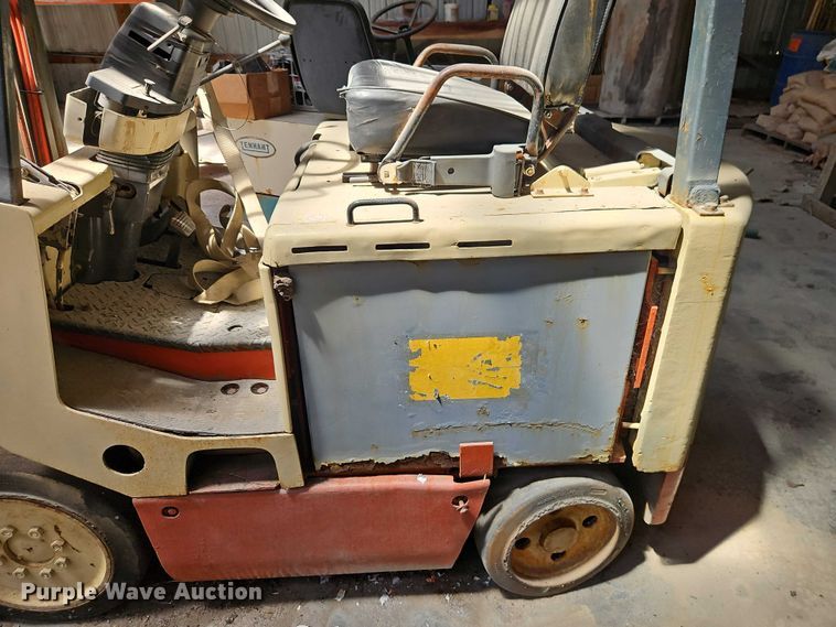 image for item EO7335 Nissan CYM02L255 forklift